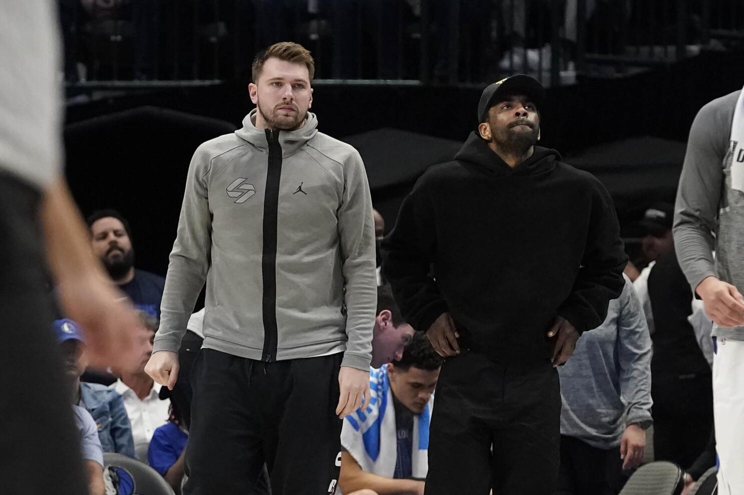 Kyrie hub hoodie sale